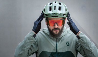 Cara Gampang Pilih Helm Sepeda thumbnail